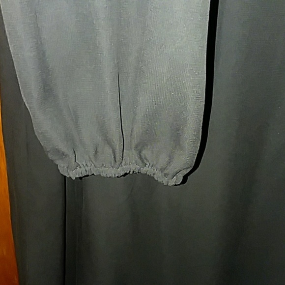 Black dress with silver embellishments - Picture 4 of 4